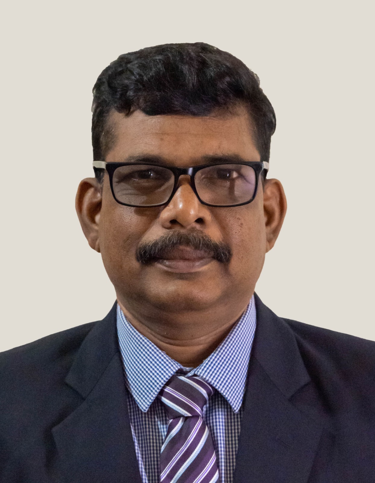 Prof.S.Rajumesh : Professor in Marketing